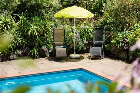 Photo of property in 23 Wharf Road, Clarks Beach, Pukekohe, 2679