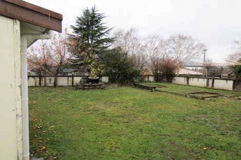 Photo of property in 13 Linrosa Place, Cromwell, 9310