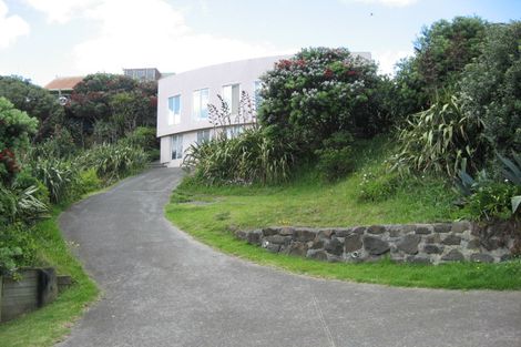 Photo of property in 40 Waitea Road, Muriwai, Waimauku, 0881