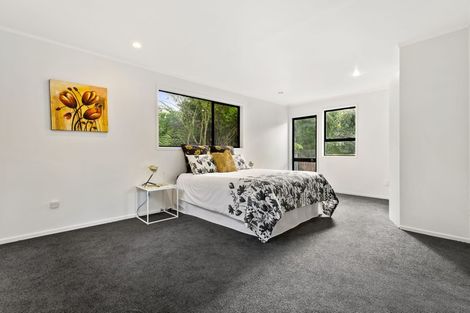 Photo of property in 74 Rhinevale Close, Henderson, Auckland, 0612