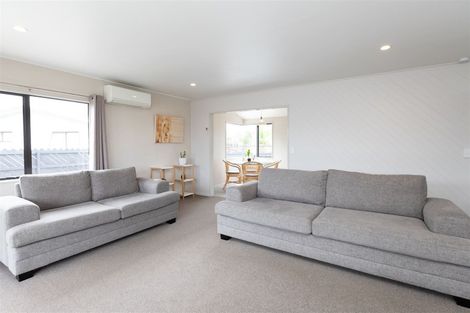 Photo of property in 9 Flemington Place, Nawton, Hamilton, 3200