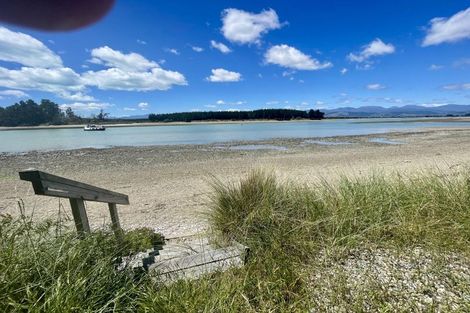 Photo of property in 43 Tahi Street, Mapua, 7005