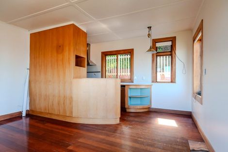 Photo of property in 94 Mitchell Street, Brooklyn, Wellington, 6021