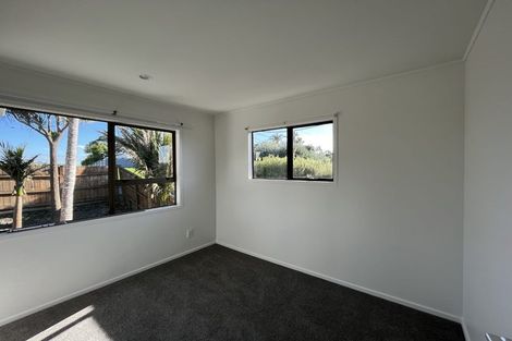 Photo of property in 39 Ardern Avenue, Stanmore Bay, Whangaparaoa, 0932
