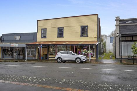 Photo of property in 96 Bridge Street, Eltham, 4322