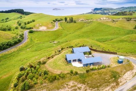 Photo of property in 1798 Waimarama Road, Waimarama, Havelock North, 4294
