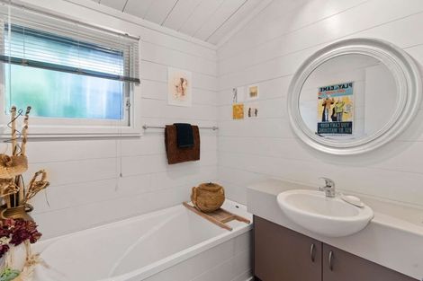 Photo of property in 417 Avonhead Road, Avonhead, Christchurch, 8042