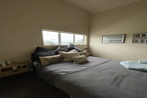 Photo of property in 11 Coronation Street, Belmont, Auckland, 0622