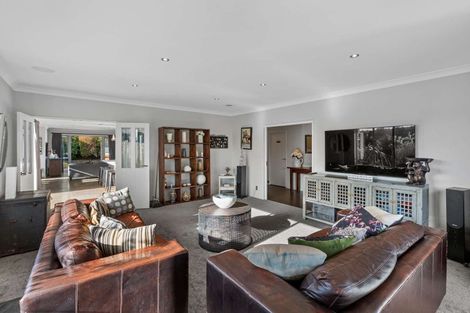 Photo of property in 28 Linkwater Way, Parklands, Christchurch, 8083