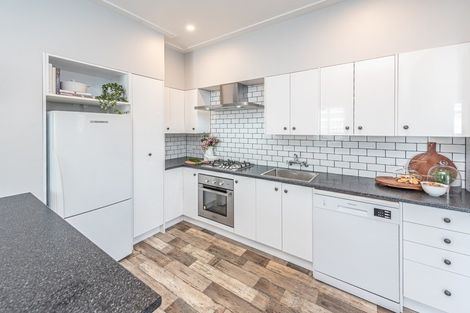 Photo of property in 4 Muir Street, Gonville, Whanganui, 4501