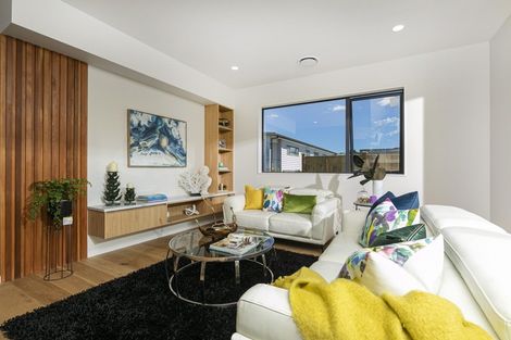 Photo of property in 4 Kina Place, Long Bay, Auckland, 0630