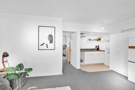 Photo of property in 101a Yaldhurst Road, Sockburn, Christchurch, 8042