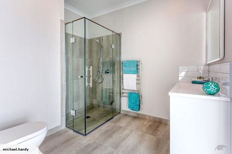 Photo of property in 148 Kupe Drive, Whitianga, 3510