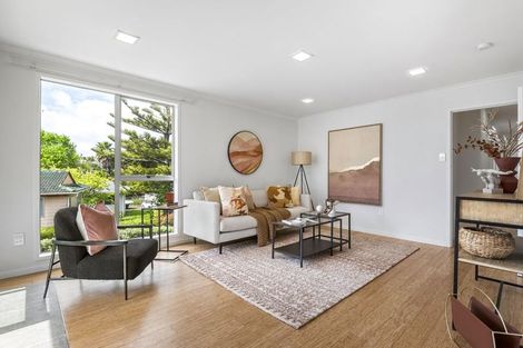 Photo of property in 16 Jayne Place, Torbay, Auckland, 0630