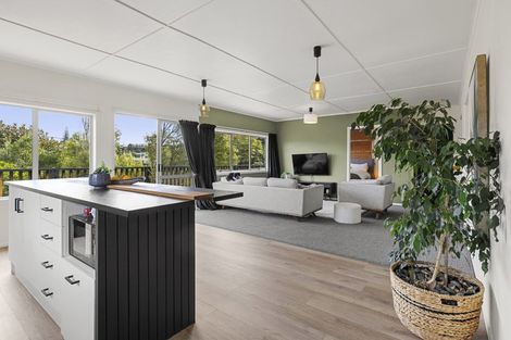 Photo of property in 4 Simon Road, Raglan, 3225