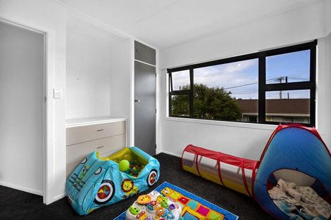 Photo of property in 35 Collins Street, Hawera, 4610