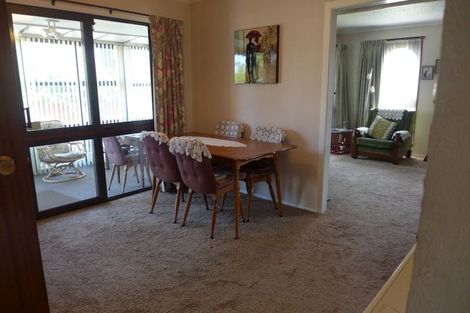 Photo of property in 63 Sarabande Avenue, Redwood, Christchurch, 8051