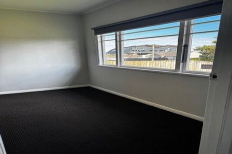 Photo of property in 21 Cambridge Terrace, Papatoetoe, Auckland, 2025
