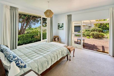 Photo of property in 15 Kainui Road, Raumati South, Paraparaumu, 5032