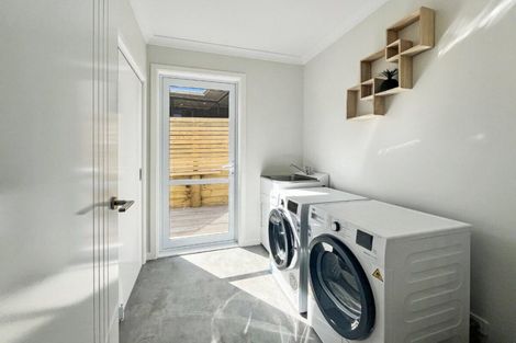 Photo of property in 64 Chesham Avenue, Waipahihi, Taupo, 3330