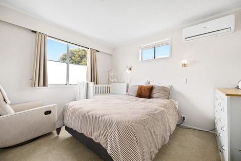 Photo of property in 1/12 Marewa Street, Te Atatu South, Auckland, 0610