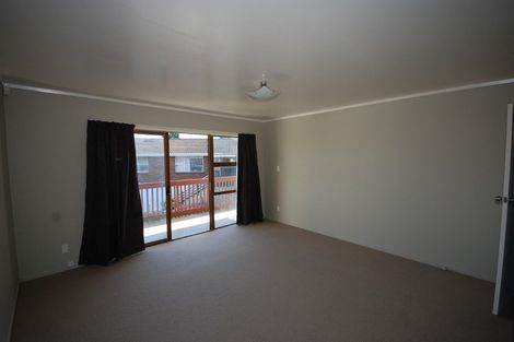 Photo of property in 2/14 Mcdonald Crescent, Mount Wellington, Auckland, 1060