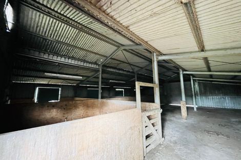 Photo of property in 233 Waihoehoe Road, Drury, 2577