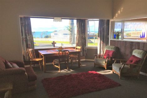 Photo of property in 17 Aubrey Street, Waitara, 4320