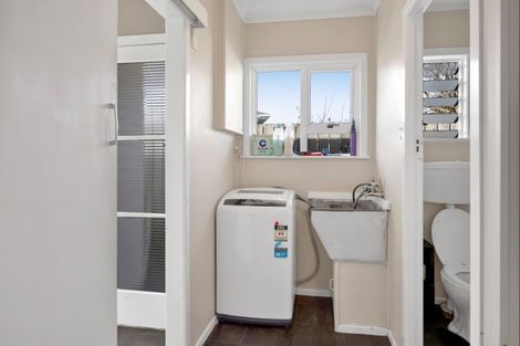 Photo of property in 37 Swansea Road, Stratford, 4332