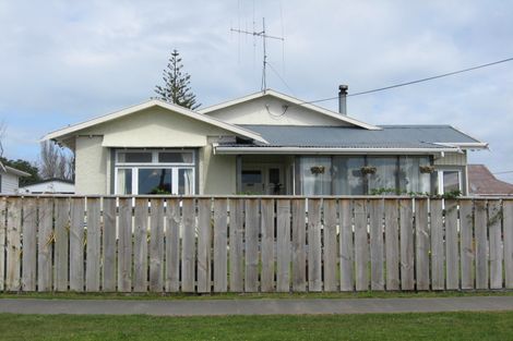 Photo of property in 80 Portal Street, Durie Hill, Whanganui, 4500