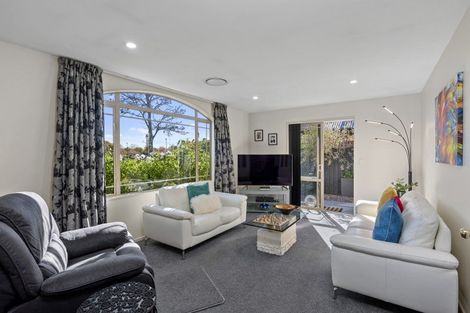 Photo of property in 1 Ballybrack Place, Casebrook, Christchurch, 8051