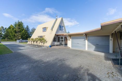 Photo of property in 239 Milford Road, Te Anau, 9600