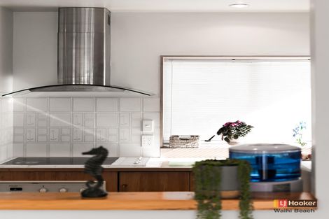 Photo of property in 21 Snell Crescent, Waihi Beach, 3611