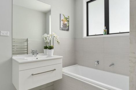 Photo of property in 18 Tuaia Street, Pyes Pa, Tauranga, 3112