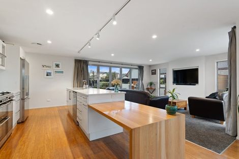 Photo of property in 7 Waterstock Way, Parklands, Christchurch, 8083