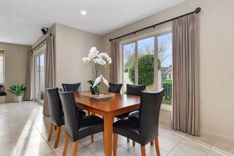 Photo of property in 6 The Esplanade, Huntington, Hamilton, 3210