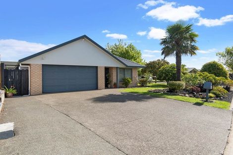 Photo of property in 13 Cottesmore Place, Huntington Park, Auckland, 2013