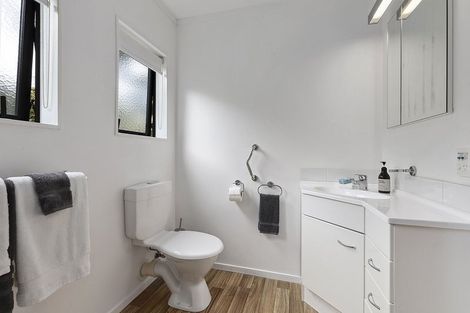 Photo of property in 108a Weka Street, Miramar, Wellington, 6022