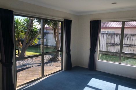 Photo of property in 25 Cranbrook Place, Rototuna North, Hamilton, 3210