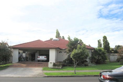 Photo of property in 9 Palmcrest Grove, Highland Park, Auckland, 2010