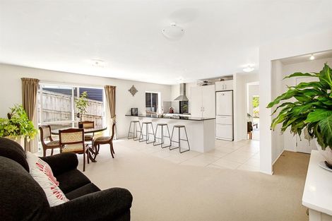 Photo of property in 9 Tararua Close, Aotea, Porirua, 5024