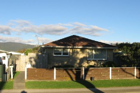 Photo of property in 16a Parkway, Wainuiomata, Lower Hutt, 5014