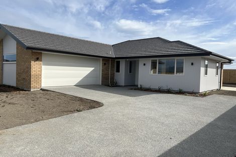 Photo of property in 4 Agathis Crescent, Wigram, Christchurch, 8025