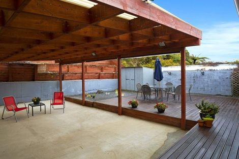 Photo of property in 194 Major Drive, Kelson, Lower Hutt, 5010