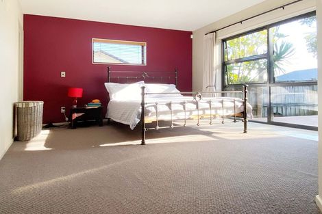 Photo of property in 10a Phoenicia Court, The Gardens, Auckland, 2105