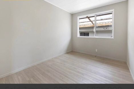 Photo of property in 66 Sikkim Crescent, Clover Park, Auckland, 2019