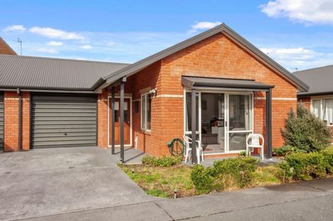 Photo of property in 2/156 Main South Road, Sockburn, Christchurch, 8042