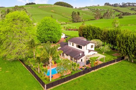Photo of property in 1275 Kahikatea Flat Road, Kaukapakapa, 0871