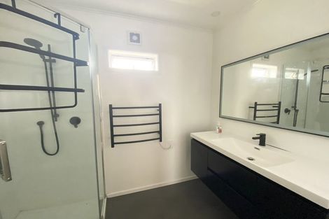 Photo of property in 108 Tirimoana Road, Te Atatu South, Auckland, 0602