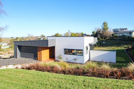 Photo of property in 64 Derwent Street, Oamaru North, Oamaru, 9400